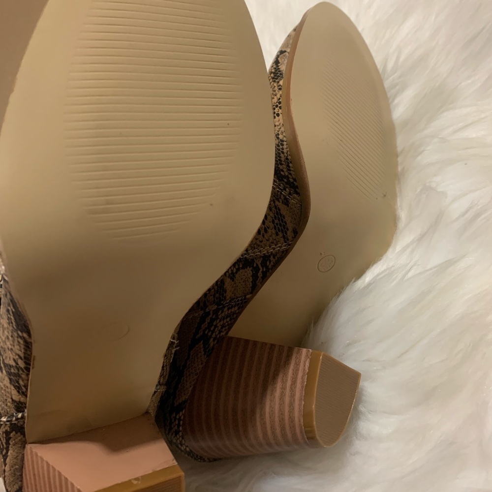 Coconuts By Matisse Helga Snake Print Booties 6.5 - image 7